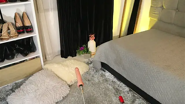 Valeriestyle online show from March 10, 2025, 9:53 am