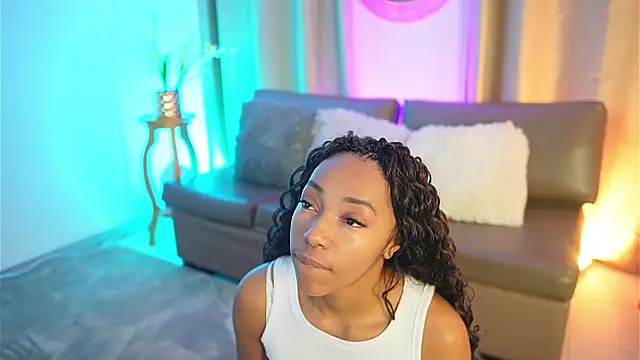 Snapshot of Valeriestyle chatting on January 19, 2026, 4:27 am Valeriestyle online show from January 19, 2026, 4:27 am