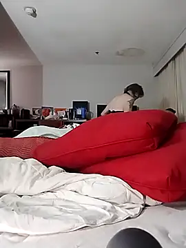 Iliketomakeudrip online show from April 18, 2026, 1:15 pm