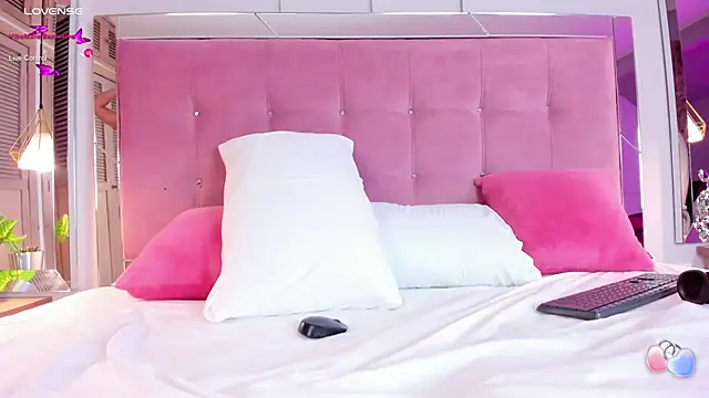 Ahincale online show from February 12, 2025, 10:59 pm