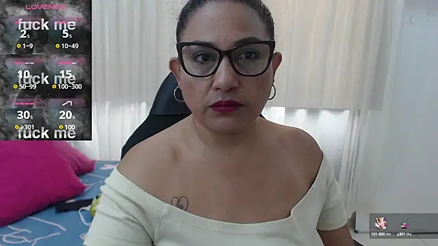 Katha Marck online show from January 25, 2025, 8:00 pm