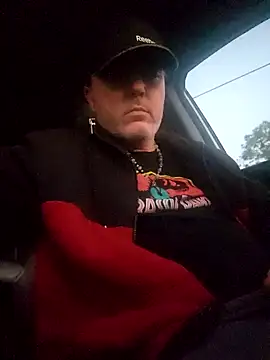 Hotredheadandtoungelasher online show from February 14, 2025, 11:53 am