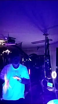 Hotredheadandtoungelasher online show from February 20, 2025, 7:12 am