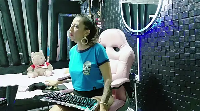 mature sexi40 online show from January 31, 2025, 3:52 am