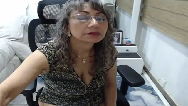Snapshot of jesy_hot chatting on May 18, 2026, 2:07 am jesy hot online show from May 18, 2026, 2:07 am