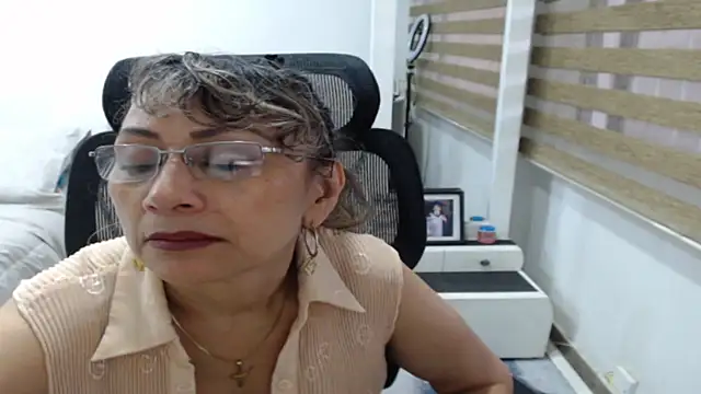 Snapshot of jesy_hot chatting on May 23, 2026, 10:36 pm jesy hot online show from May 23, 2026, 10:36 pm