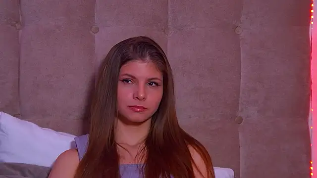 AudreyBarlow online show from January 24, 2025, 9:28 am