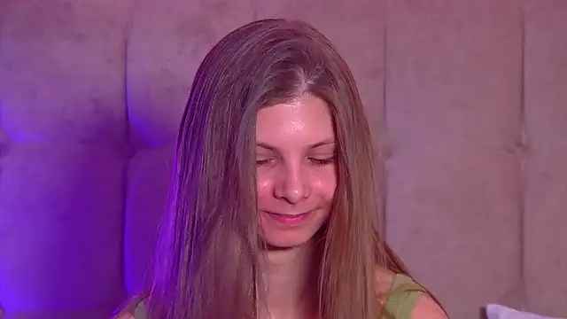 AudreyBarlow online show from February 28, 2025, 6:32 am