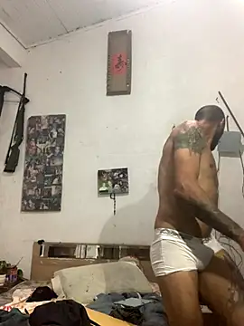 Snapshot of raphadoors19 chatting on November 19, 2025, 2:55 am raphadoors19 online show from November 19, 2025, 2:55 am