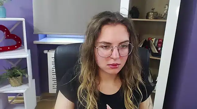 Snapshot of Zoey_Erotic chatting on January 21, 2025, 8:41 am Zoey Erotic online show from January 21, 2025, 8:41 am