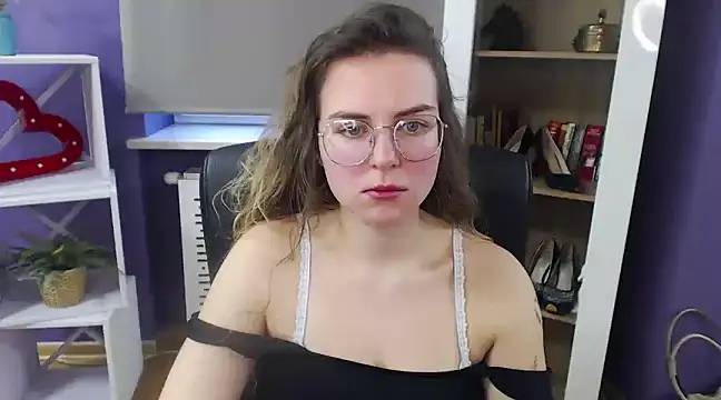 Snapshot of Zoey_Erotic chatting on January 27, 2025, 8:51 am Zoey Erotic online show from January 27, 2025, 8:51 am