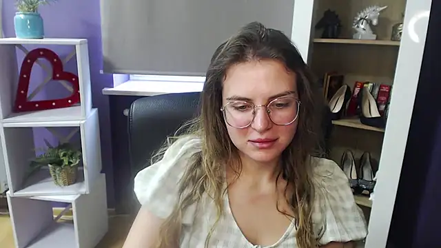 Snapshot of Zoey_Erotic chatting on February 18, 2025, 8:38 am Zoey Erotic online show from February 18, 2025, 8:38 am