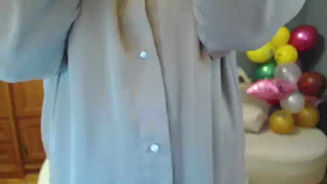 Cute sun online show from February 5, 2025, 3:23 am