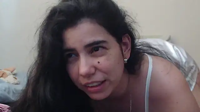 sex mia online show from February 12, 2026, 5:52 pm