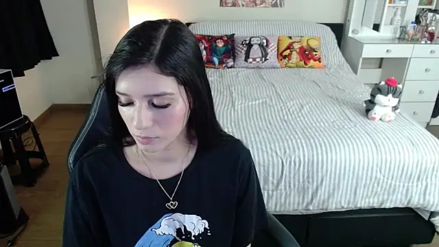 kittykat18x online show from February 16, 2026, 1:02 am