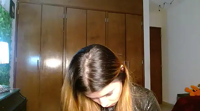 3littleschoolteens online show from February 28, 2025, 5:59 am