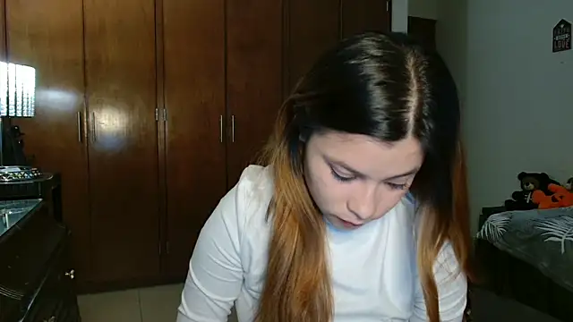 3littleschoolteens online show from March 20, 2025, 4:40 am