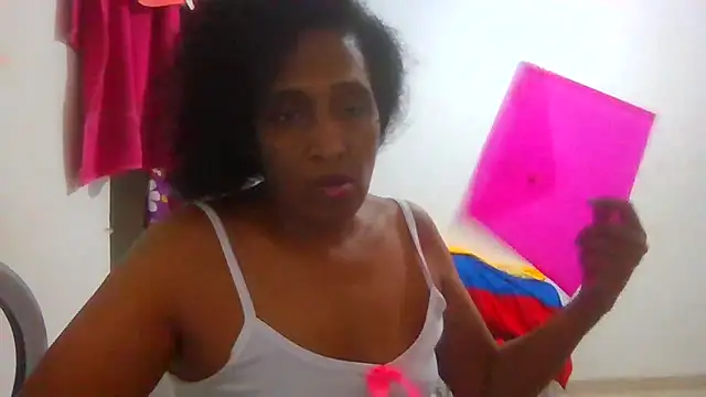 Aishamara online show from October 3, 2025, 2:30 am