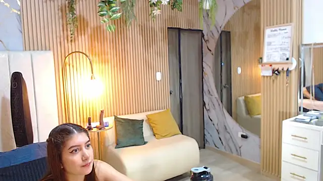 deepieredandwett online show from October 25, 2025, 3:47 am