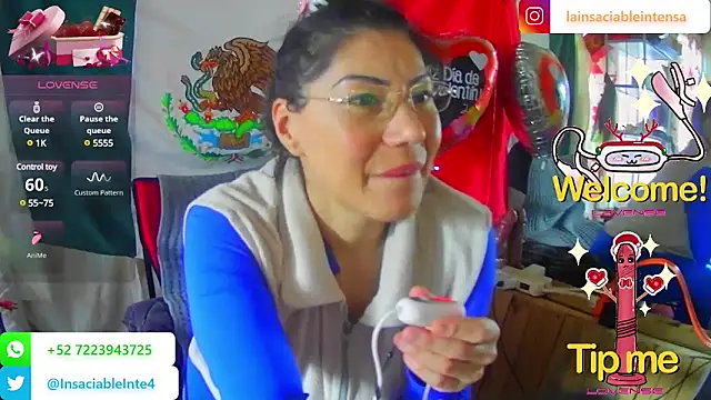 LaInsaciableIntensa online show from February 15, 2025, 8:11 pm