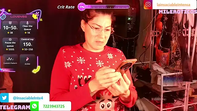 Snapshot of LaInsaciableIntensa chatting on May 6, 2026, 2:08 am LaInsaciableIntensa online show from May 6, 2026, 2:08 am