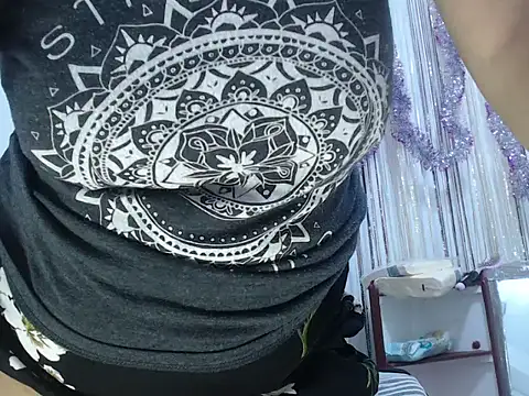 heyline milf online show from January 9, 2025, 11:24 pm