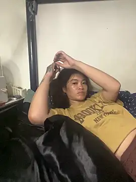 pinay4uwithagoodheart online show from April 27, 2026, 10:24 am