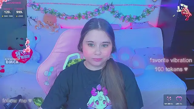 Lolisuccub online show from October 6, 2025, 8:17 pm