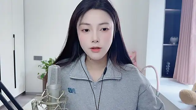 HaagenDazs  online show from December 4, 2024, 5:27 am