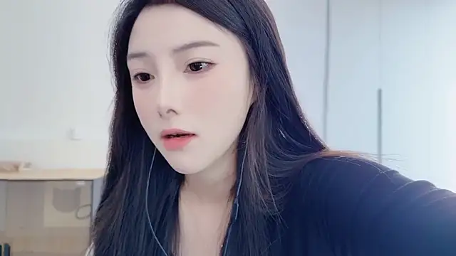 HaagenDazs  online show from January 14, 2026, 1:55 am