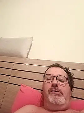 mike9473 online show from October 13, 2025, 8:09 pm