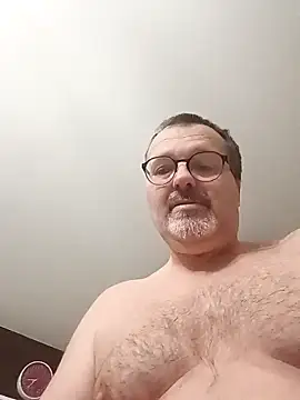 mike9473 online show from December 3, 2025, 7:38 am