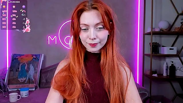 lika lil online show from November 18, 2025, 7:18 pm