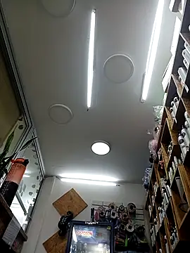 LunaZambrano online show from February 22, 2025, 10:20 pm