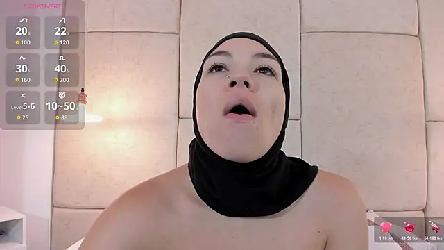 aisha vs online show from February 10, 2026, 12:20 pm