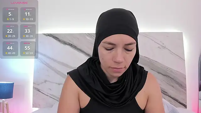 aisha vs online show from March 30, 2026, 1:12 pm