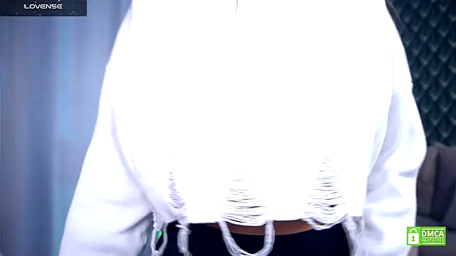 AmmyScotch online show from September 25, 2025, 4:38 am