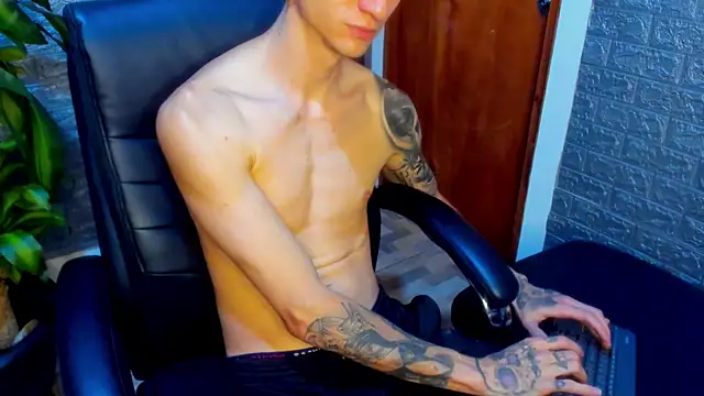 Dmtry6 online show from March 22, 2025, 11:20 pm