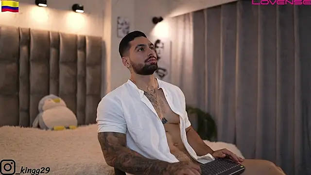 john king29 online show from November 15, 2025, 12:02 pm