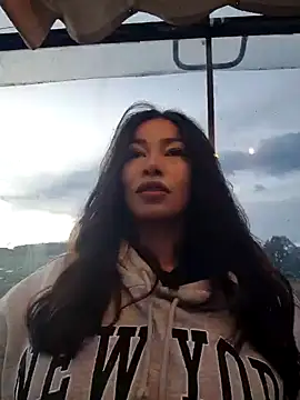 Snapshot of CelesteBreedlove chatting on December 18, 2024, 10:57 pm CelesteBreedlove online show from December 18, 2024, 10:57 pm