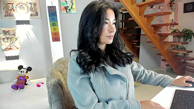 Snapshot of CelesteBreedlove chatting on February 20, 2026, 12:27 pm CelesteBreedlove online show from February 20, 2026, 12:27 pm