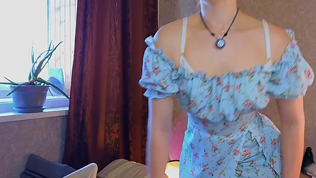 sinteas online show from April 22, 2026, 1:23 pm