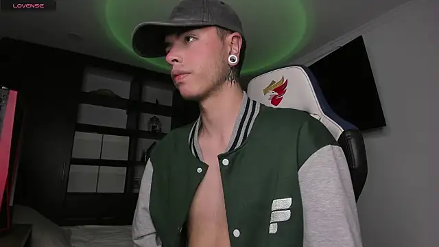  morghan  online show from December 15, 2024, 11:20 pm