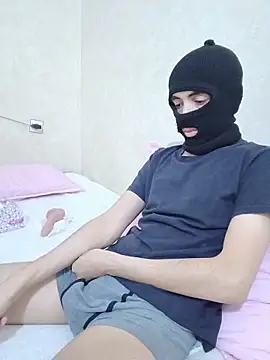 arabqueen online show from October 21, 2025, 8:42 pm