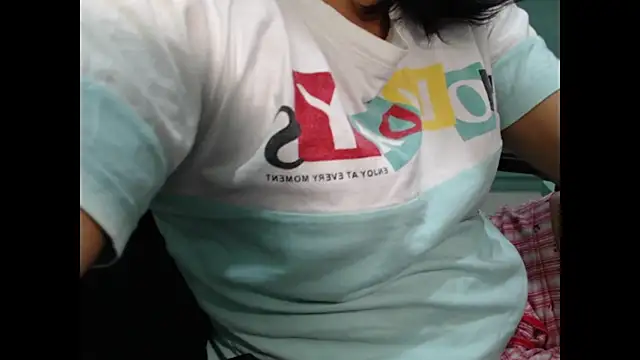 CuteRhea69 online show from November 21, 2025, 12:37 pm