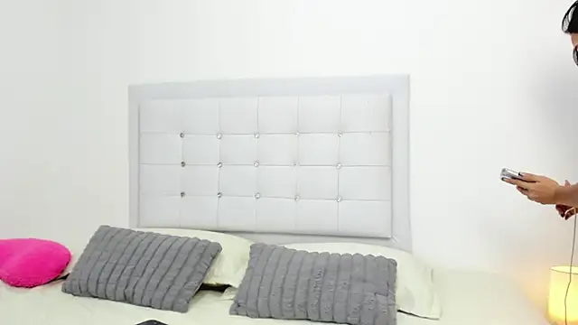 Snapshot of Sofia_Blosom chatting on December 4, 2025, 12:53 am Sofia Blosom online show from December 4, 2025, 12:53 am