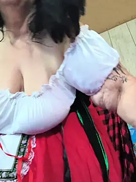 davisdesiresxh online show from September 25, 2025, 2:10 pm