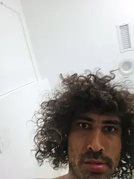 Snapshot of SpeedMagnumBlade6669 chatting on March 30, 2026, 3:18 am SpeedMagnumBlade6669 online show from March 30, 2026, 3:18 am