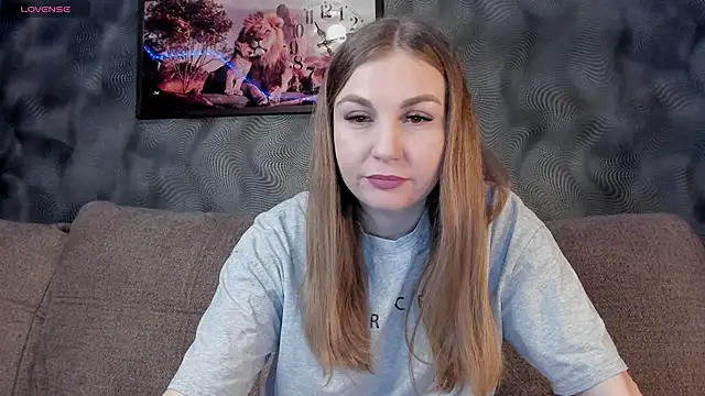 CassieMils online show from February 12, 2025, 8:16 am