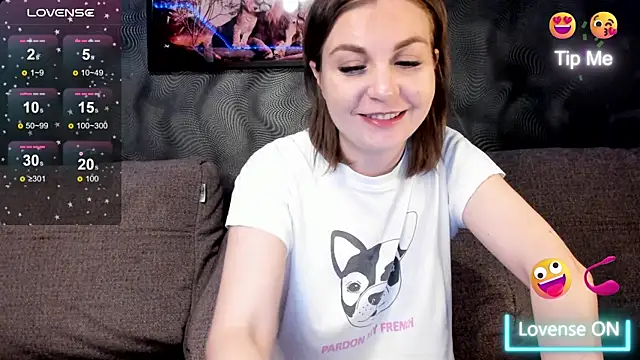 CassieMils online show from June 27, 2026, 6:46 pm